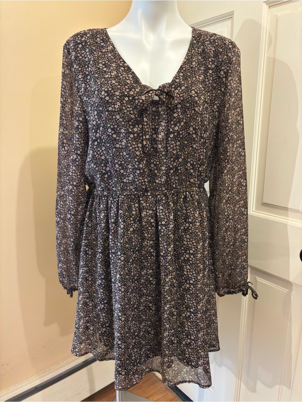 Maurices Black Pink Floral Long Sleeve Boho Dress Size XL